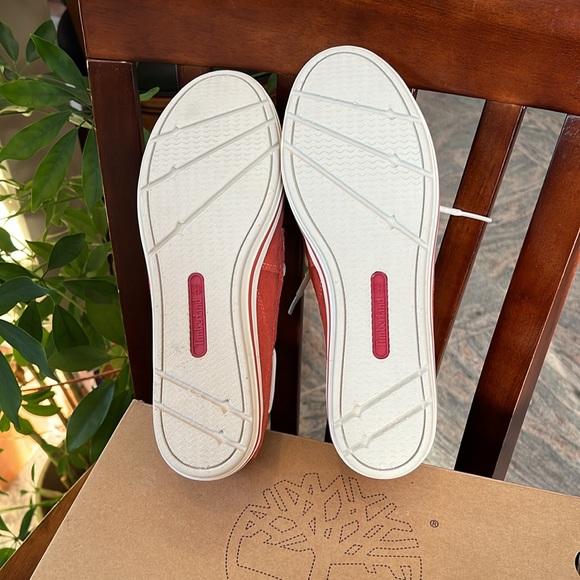Timberland Earthkeepers Casio Bay boat shoes women’s size 8.5 Red New in Box - Picture 3 of 7